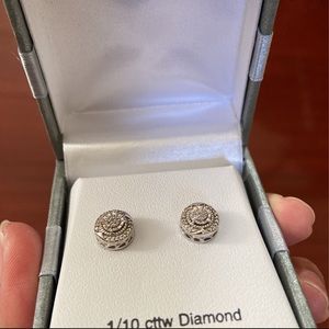 1/10 Cttw Diamond Sterling Silver Earrings